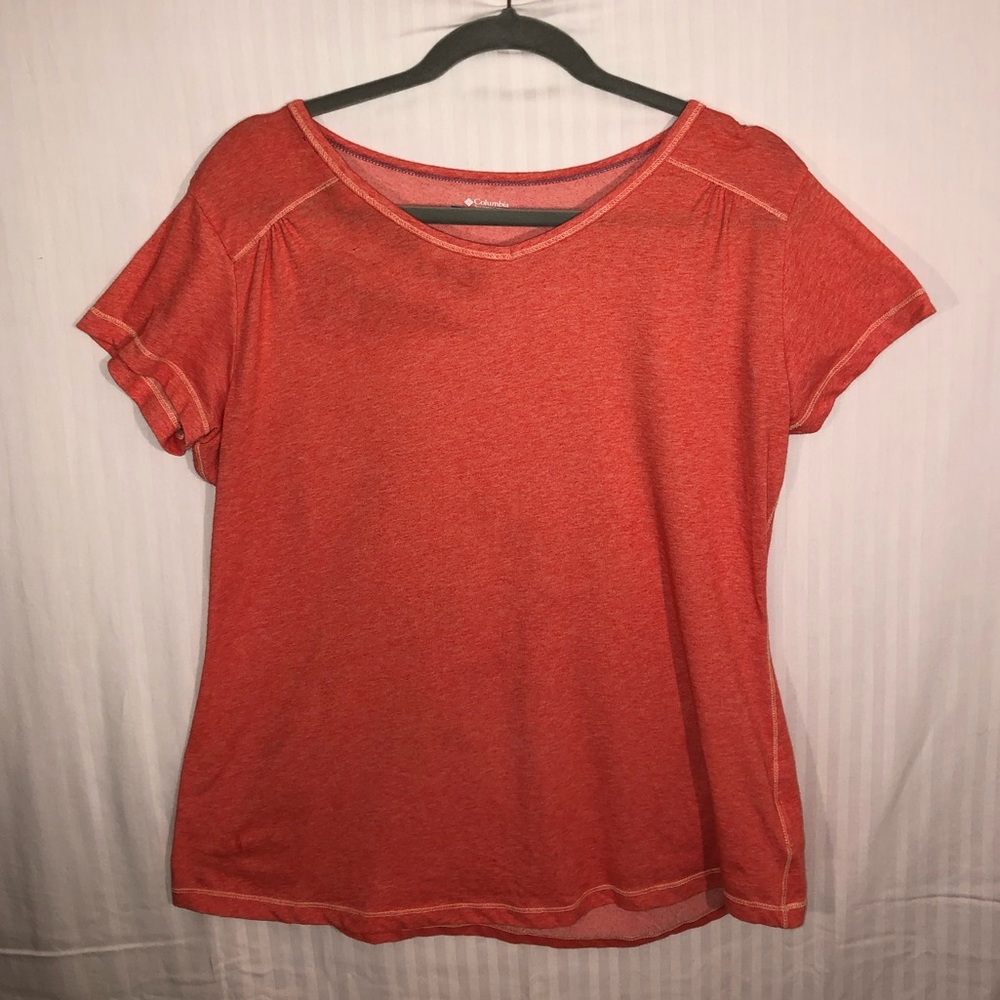 columbia, workout t-shirt
